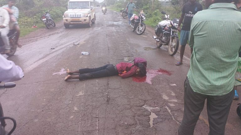 चाकापेंड्रा में दो बाइक की भिड़ंत से युवक की मौत एक घायल