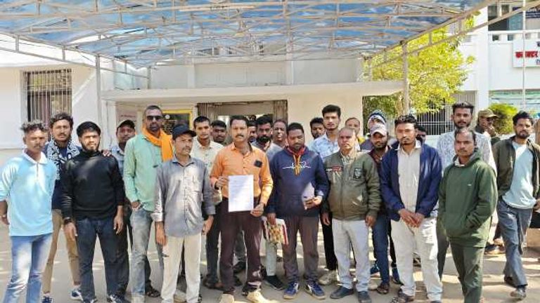 10 साल से सेवा, फिर भी शोषण: बिजली विभाग के ठेका कर्मियों ने उठाई आवाज