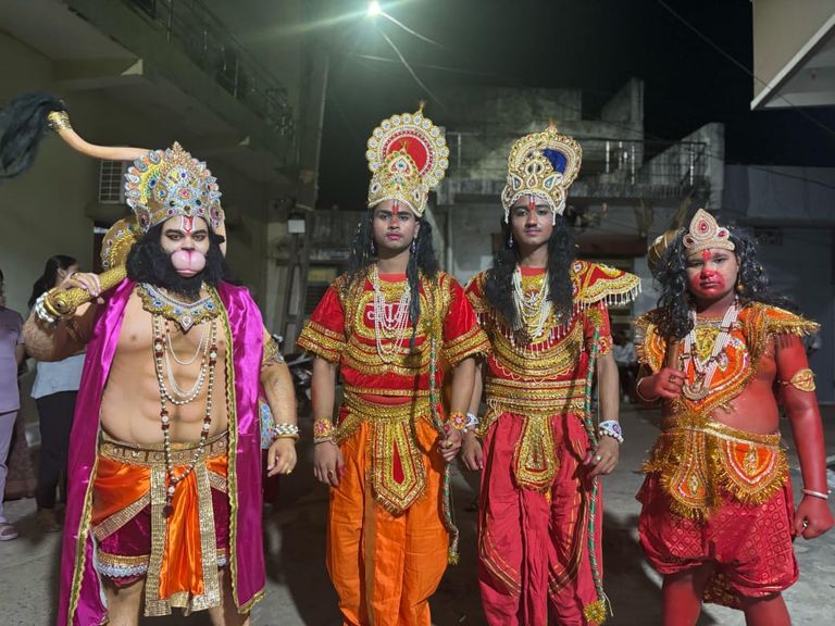 हनुमान जन्मोत्सव की भव्यता से गूंजा खैरागढ़, शोभायात्रा और आखाड़ा प्रदर्शन बने आकर्षण का केंद्र