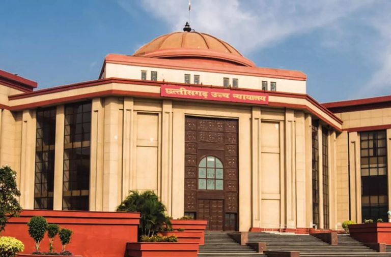 एंटी नक्सल ऑपरेशन में शामिल जवानों की पदोन्नति पर हाईकोर्ट सख्त