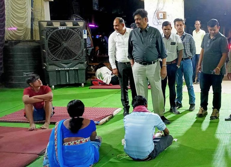 अपर कलेक्टर ने नवरात्रि में पदयात्री मार्ग व सेवा पंडालों का किया निरीक्षण, व्यवस्थाओं का लिया जायजा